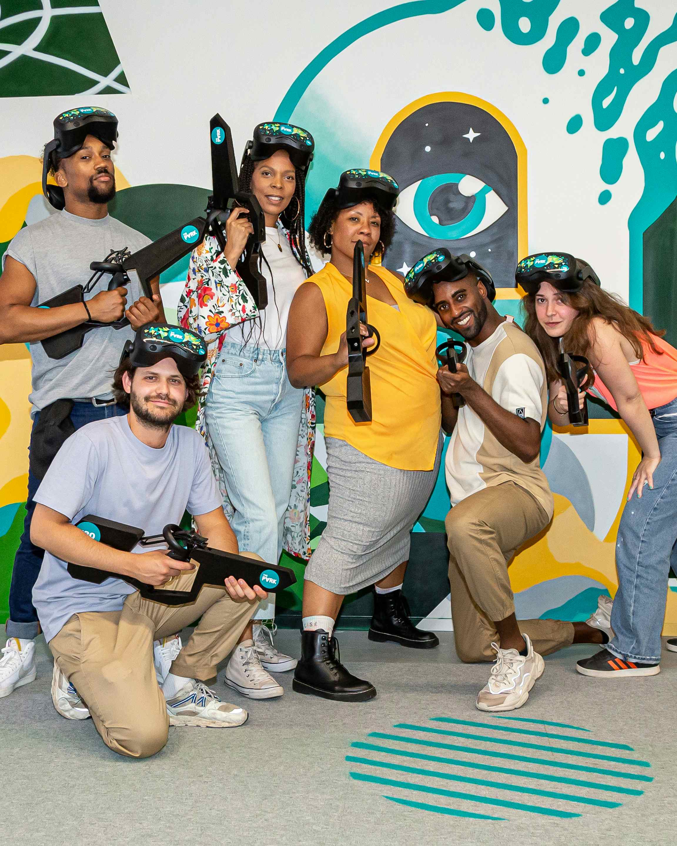 Group of people posing after having played a vr match